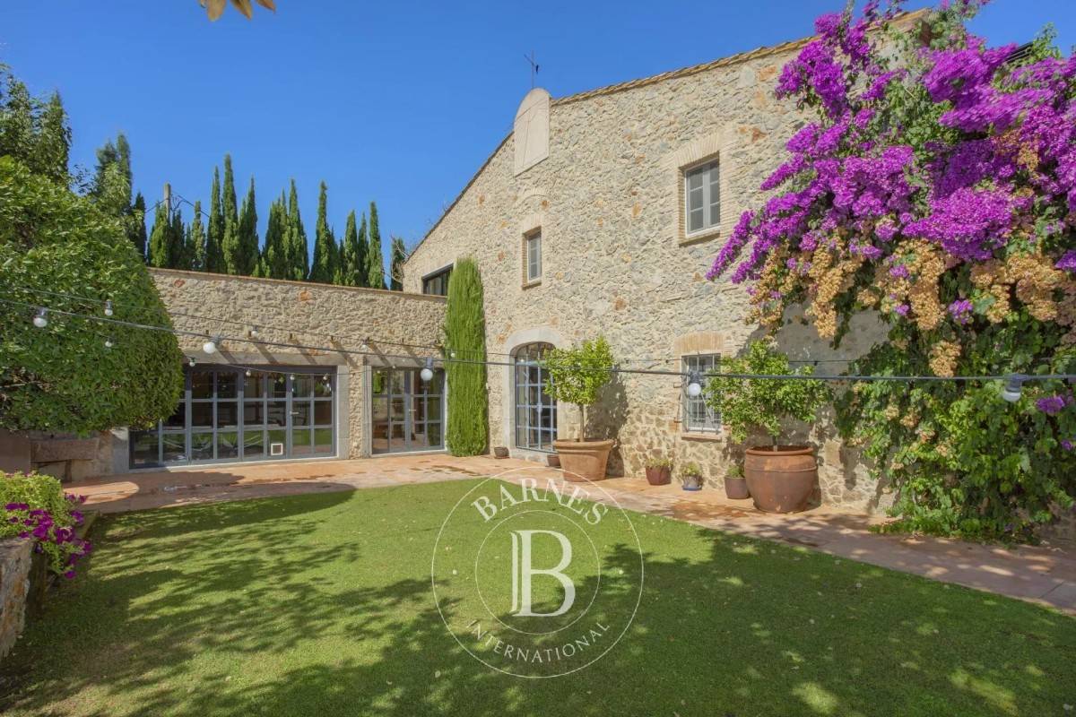 Comprar una masía en el Empordà: guía práctica para compradores
