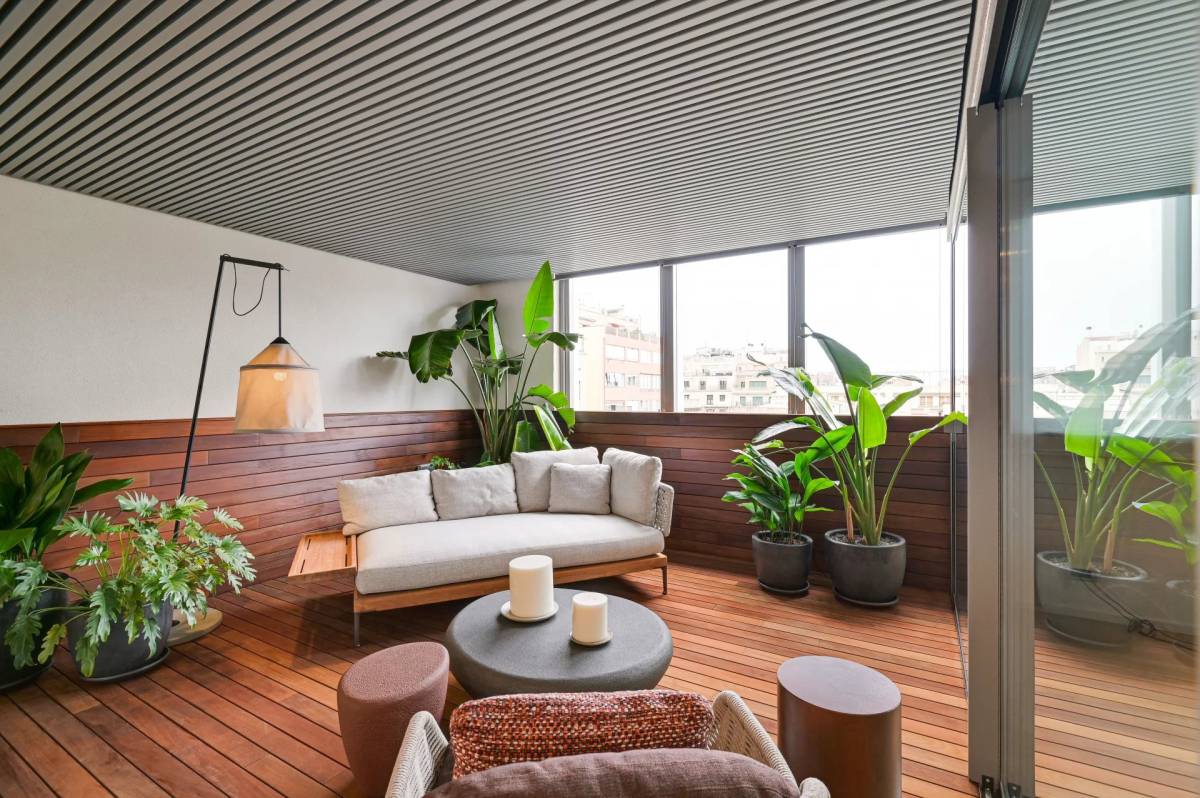 Apartments with terraces in Barcelona: where to find them in prime areas