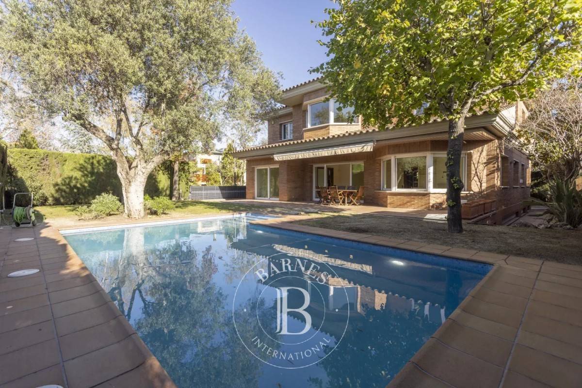Vivir en Sant Cugat del Vallès: zonas, colegios y tipos de vivienda