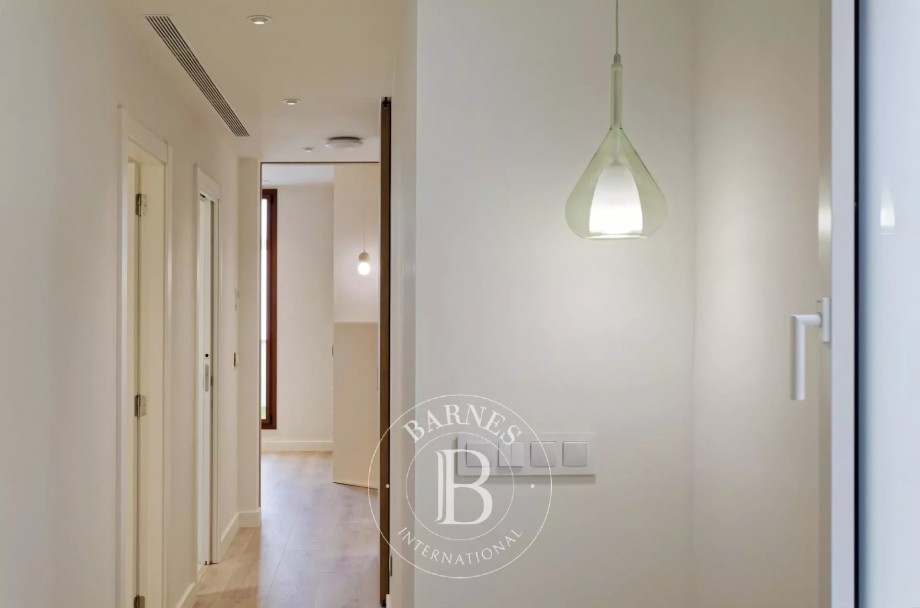 img-gallery