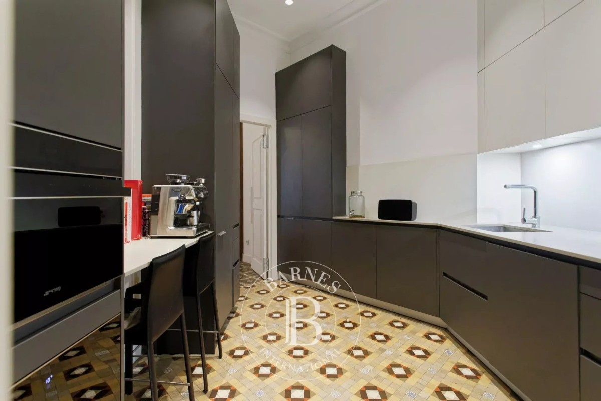 img-gallery