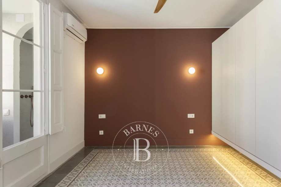 img-gallery