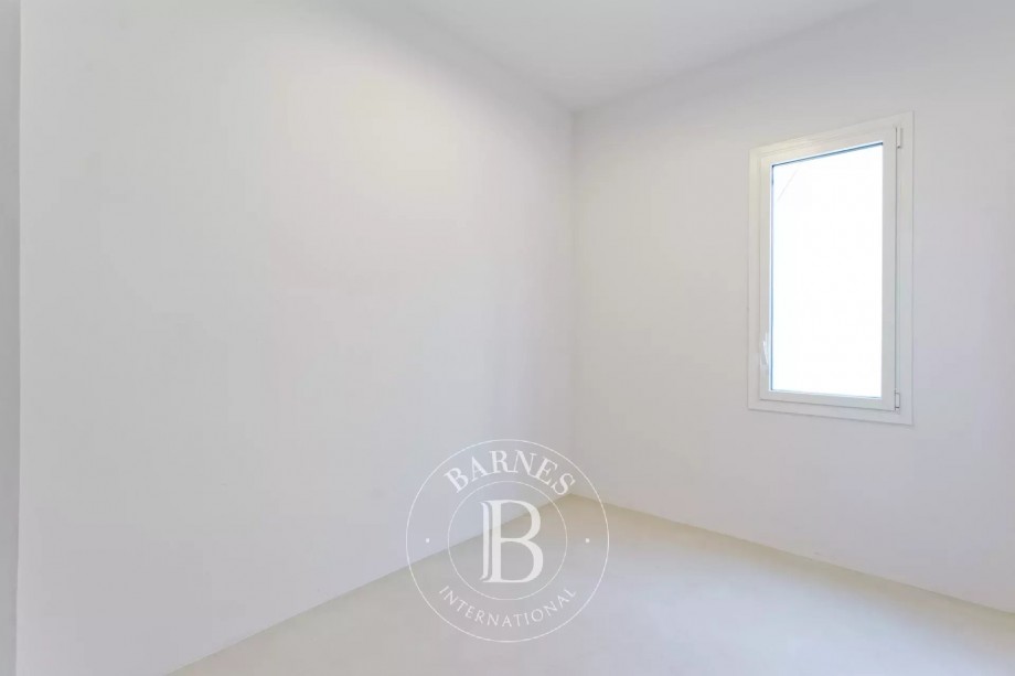 img-gallery