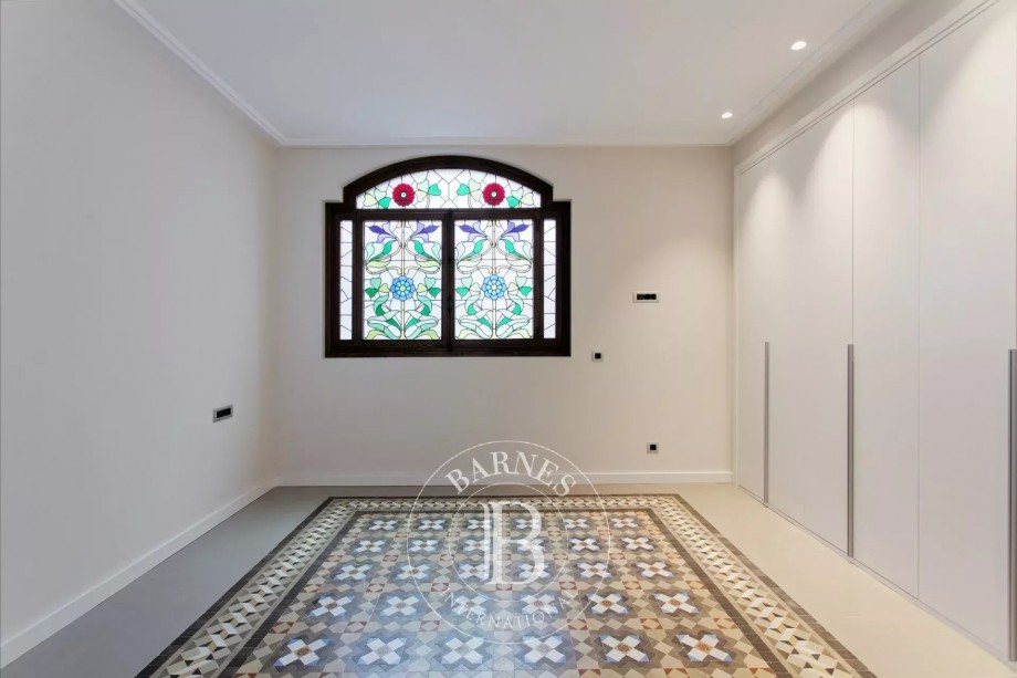 img-gallery