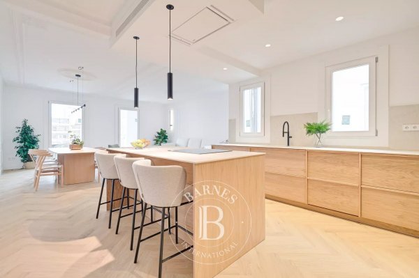 Venta, Piso Barcelona - picture 1