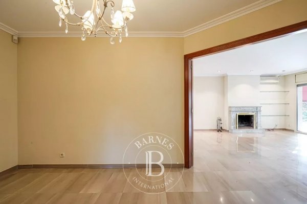 Venta, Chalet Esplugues de... - picture 5