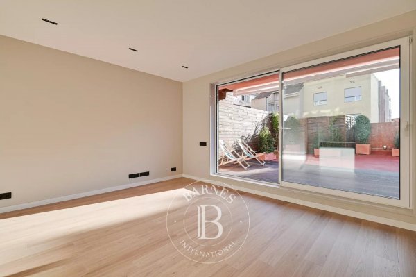 Venta, Piso Barcelona - picture 1