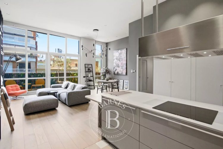Penthouse Barcelona - picture 2
