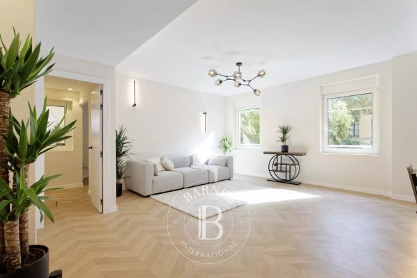 Venta, Piso Barcelona - picture 1