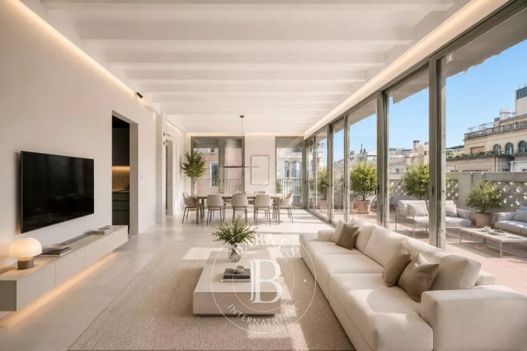 Penthouse Barcelona - picture 2