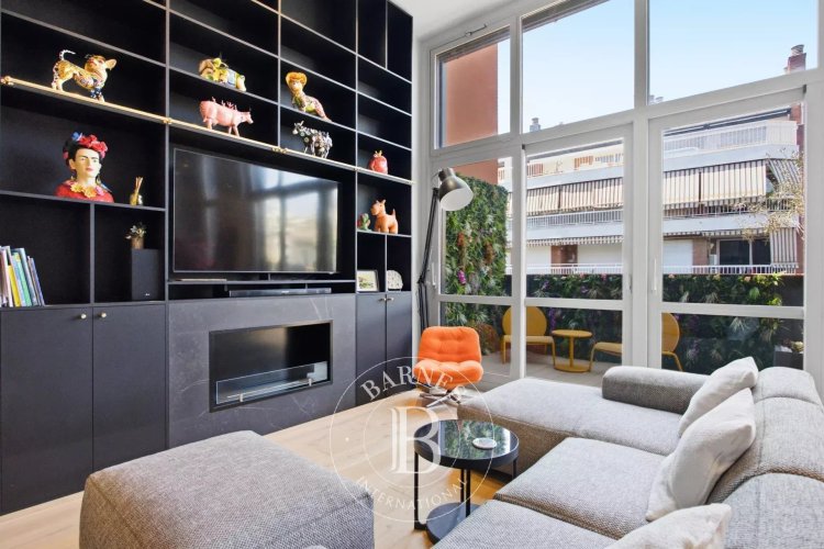 Penthouse Barcelona - picture 3