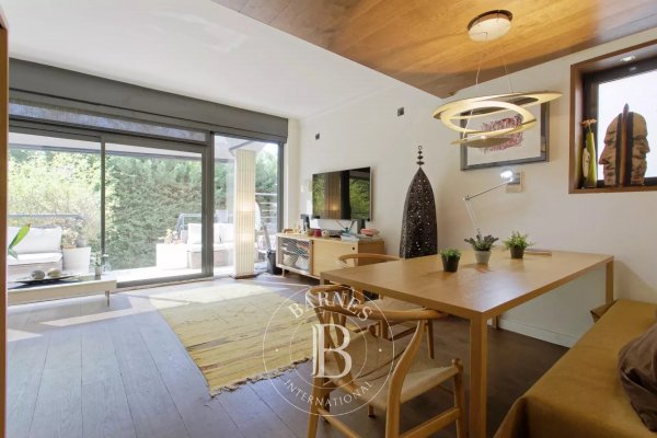 For Sale, Townhouse Barcelona - picture 1