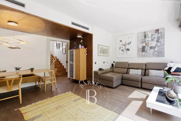 For Sale, Townhouse Barcelona - picture 3