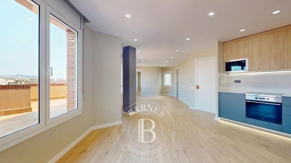 Penthouse Barcelona - picture 5