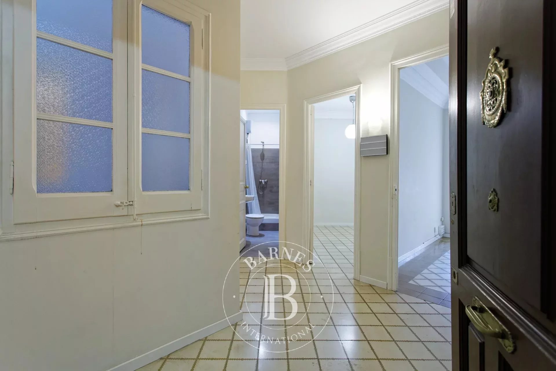 Outstanding Opportunity on Muntaner Street - picture 3