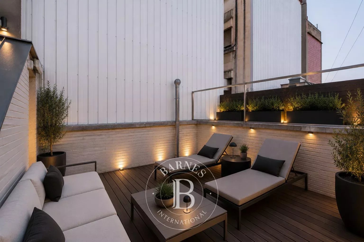 Exclusivo dúplex a estrenar con azotea privada y piscina comunitaria - picture 3