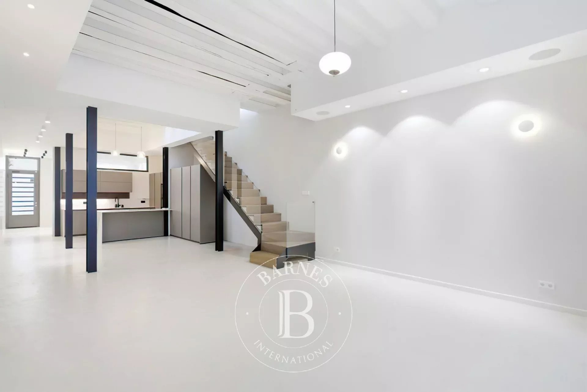 Élégant loft de 188 m² avec terrasses privées et parking à Poblenou, Barcelone - picture 2