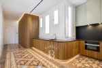 Exquisite Renovated Penthouse in Modernist Style with Abundant Light - picture 17 title=