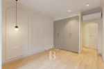 Magnificent renovated property on Avinguda Sarrià - picture 18 title=
