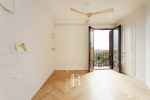 Exclusive luxury apartment by the sea in Barcelona - picture 34 title=