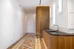 Exquisite Renovated Penthouse in Modernist Style with Abundant Light - picture 16 title=
