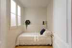 Exclusive luxury apartment by the sea in Barcelona - picture 40 title=