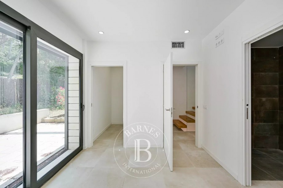 img-gallery