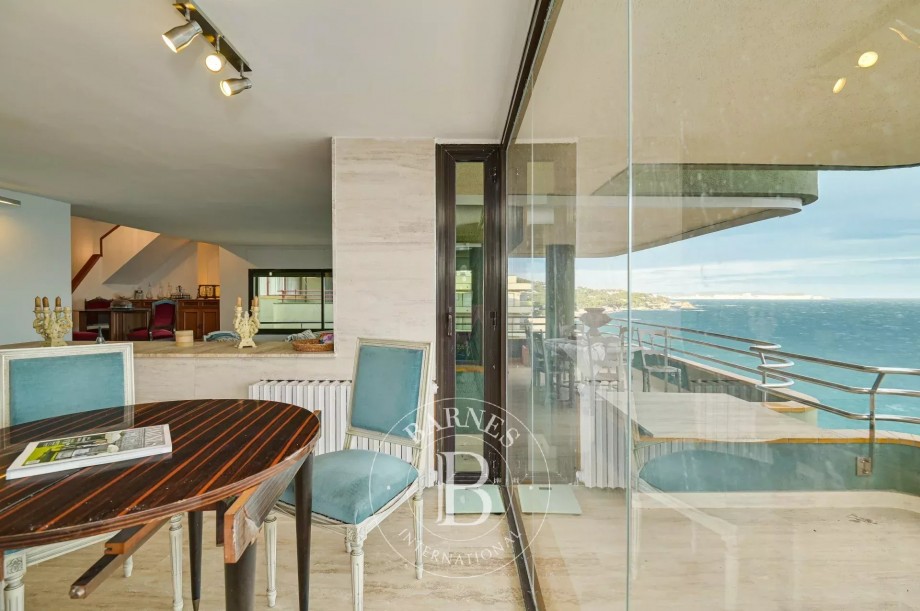img-gallery