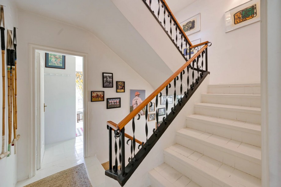 img-gallery