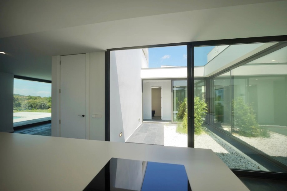 img-gallery