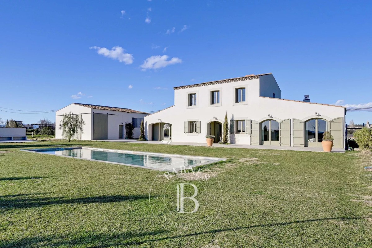 Contemporary house with privacy and open views in Cassà de la Selva, Gironès