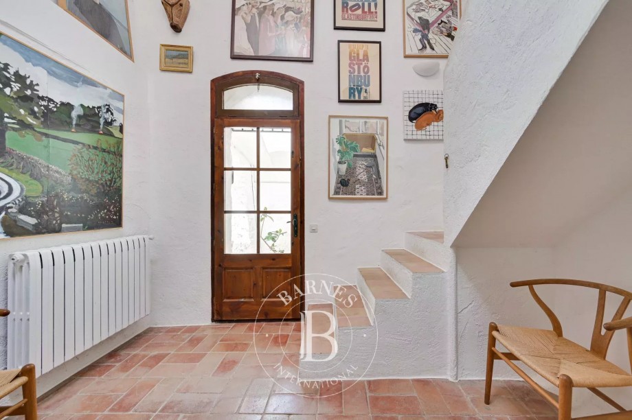 img-gallery