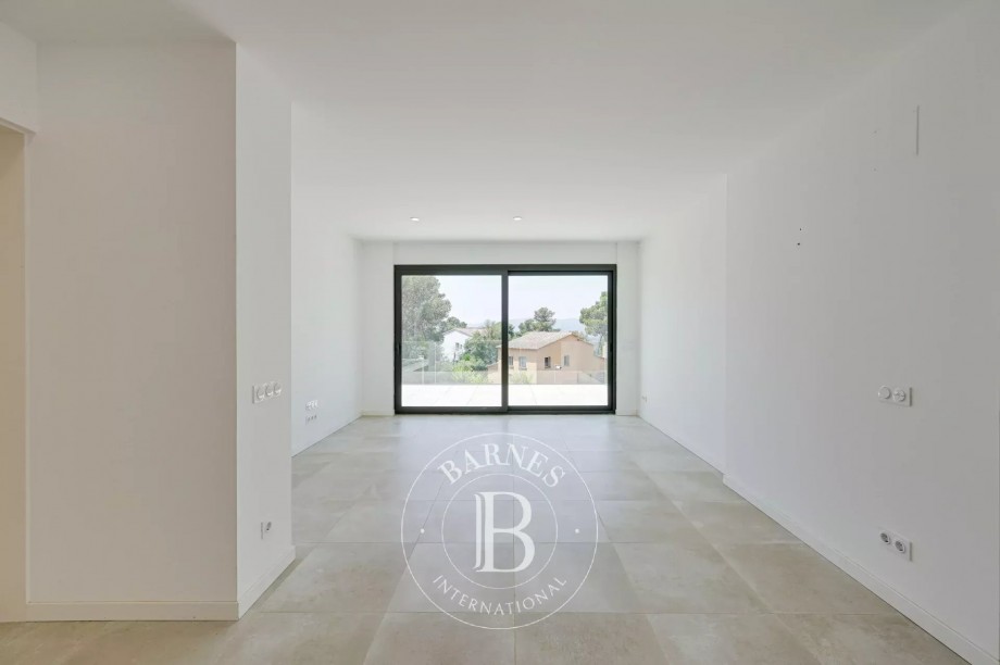 img-gallery