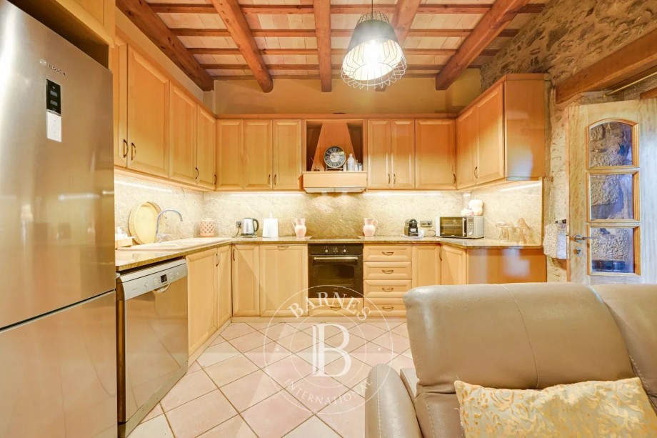 img-gallery