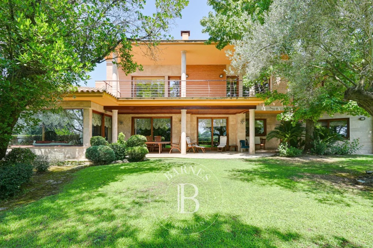 House Girona - picture 2