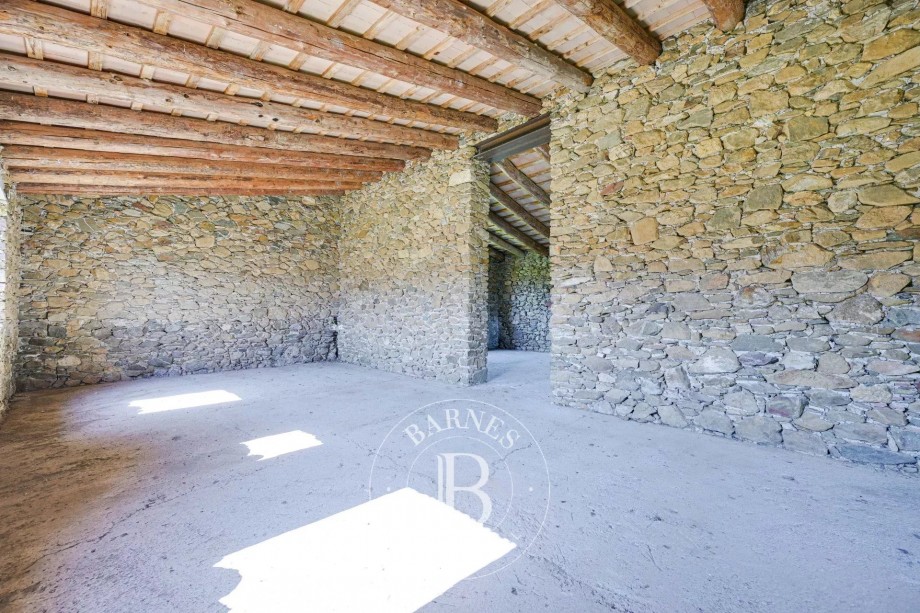 img-gallery