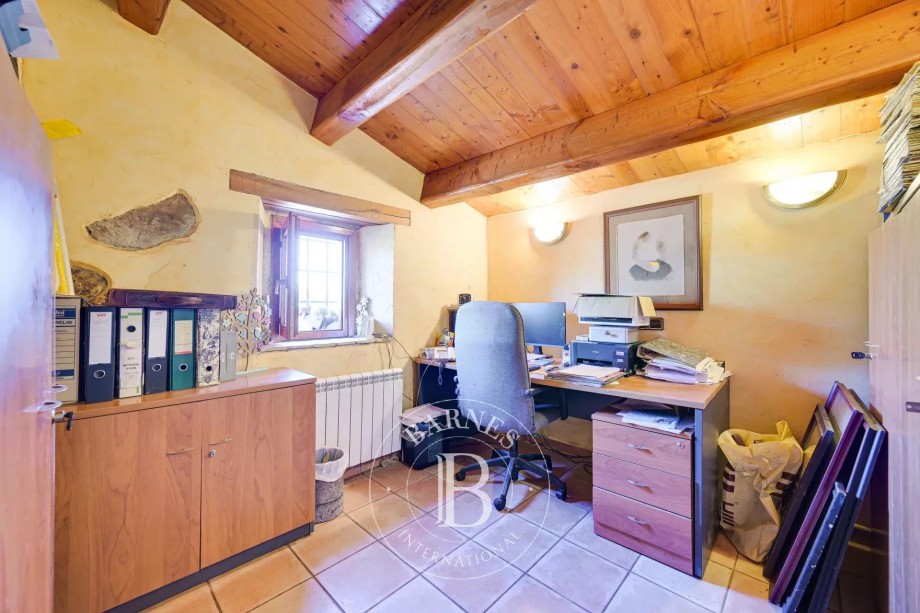 img-gallery