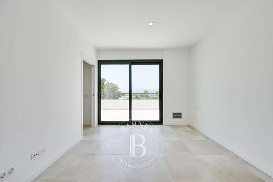 img-gallery