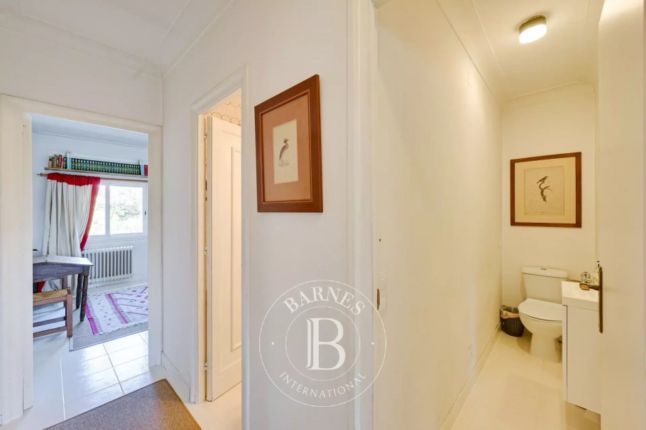 img-gallery