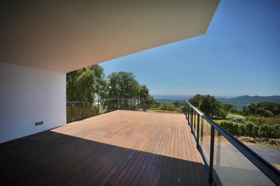 img-gallery