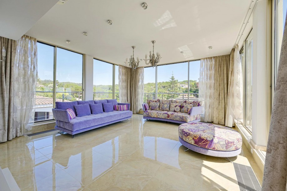 img-gallery