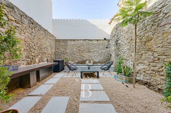 Sold, Village house Ullastret - picture 3