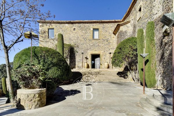 À vendre, Château Girona - picture 4