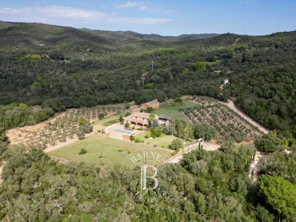 For Sale, Country House... - picture 3