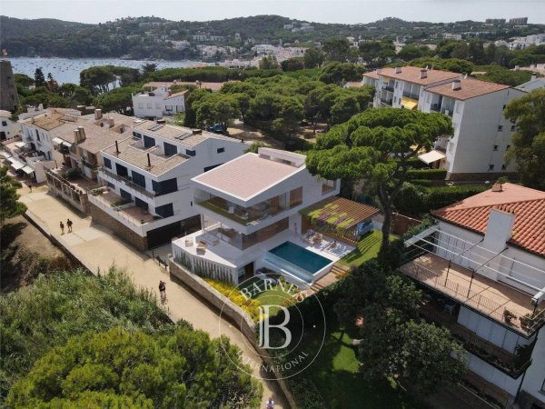 À vendre, Villa Calella de... - picture 4