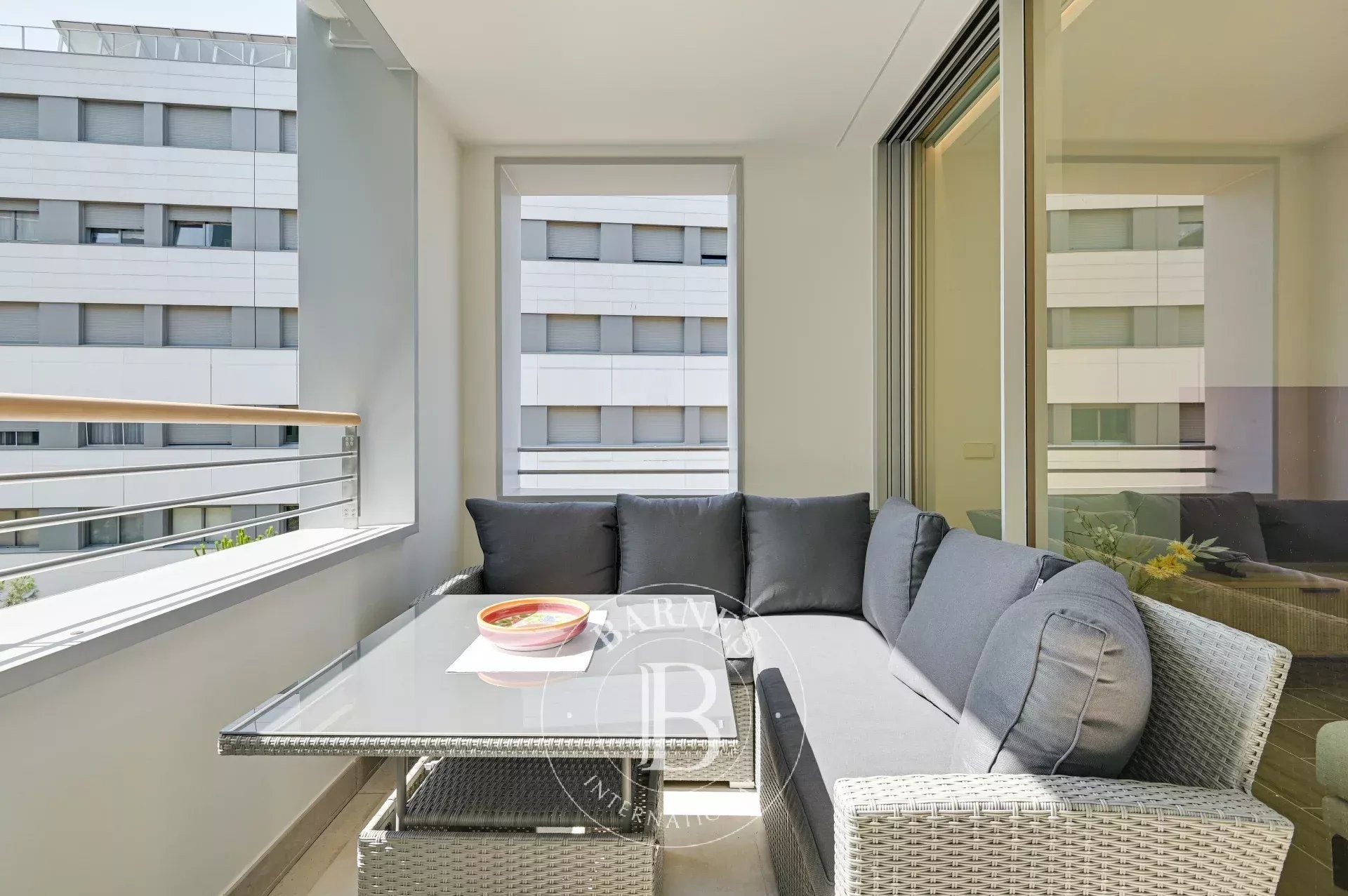 Contemporary 4-Bedroom Apartment with Sea Views in Platja d'Aro - picture 3