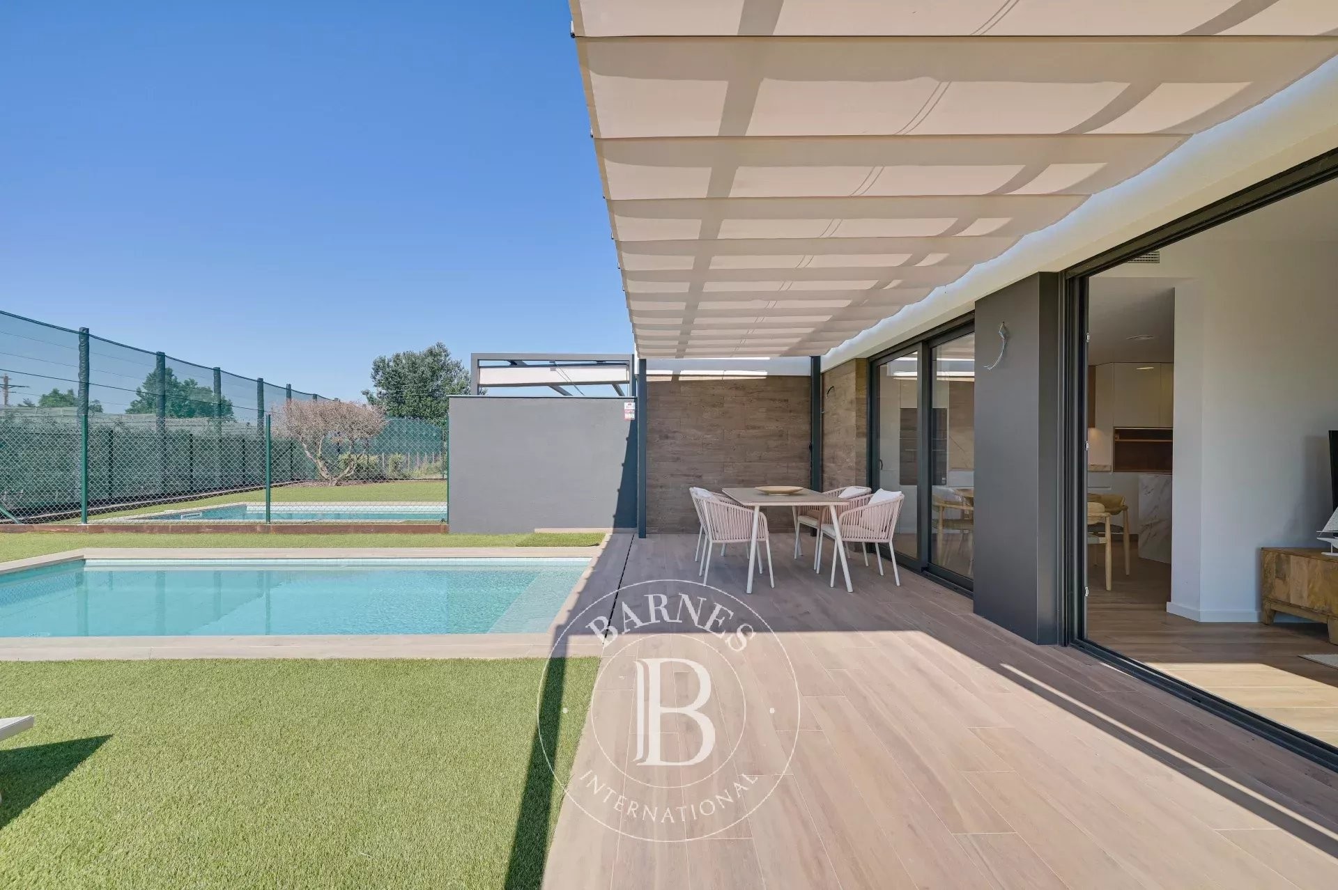 Detached house in Sant Pere Pescador, Alt Empordà - picture 3