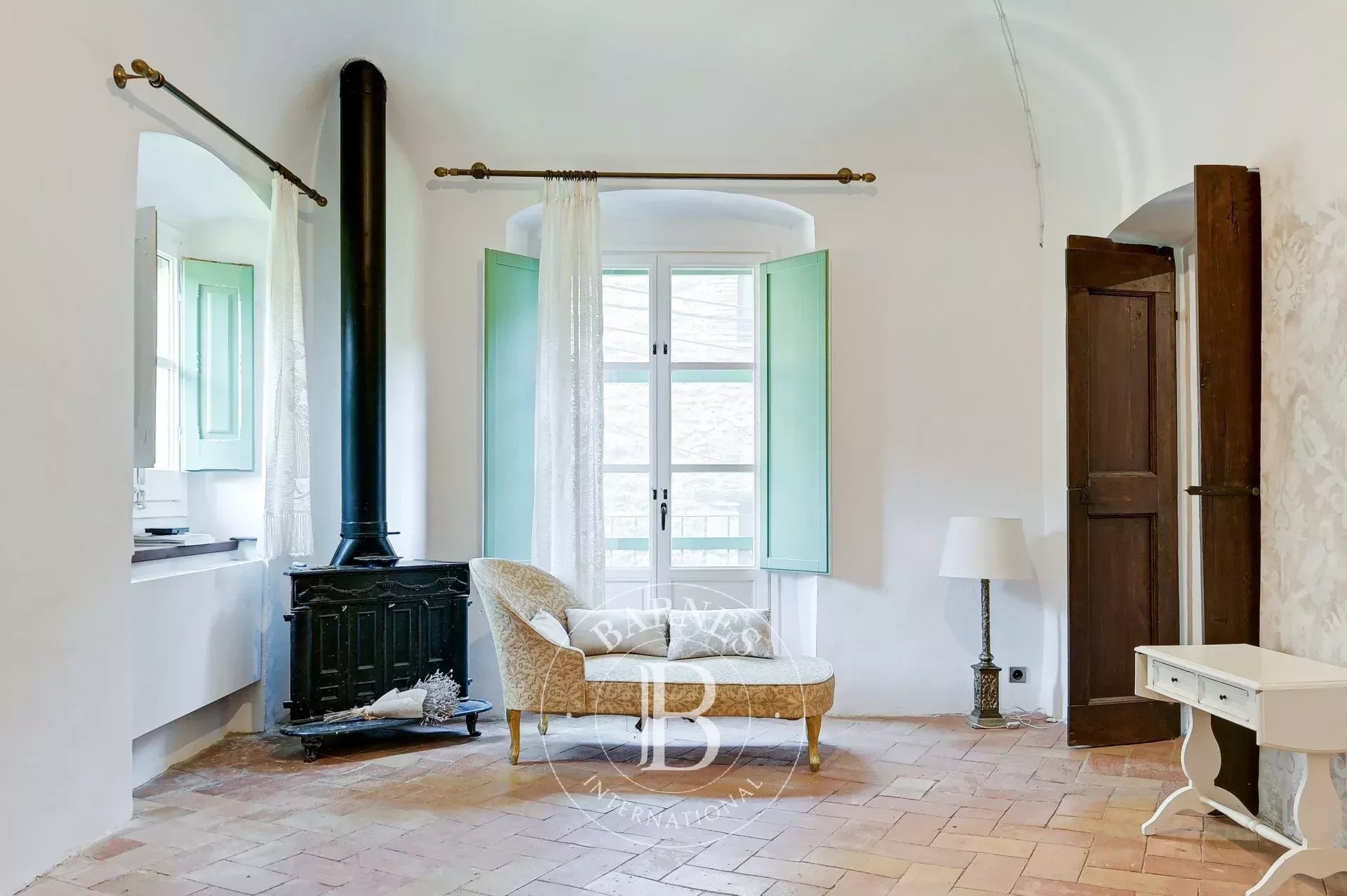Ancienne maison de village du XVIIe siècle à Rupià | Un joyau historique restauré au cœur du Baix Empordà - picture 1