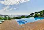 Spectacular beachfront villa, just a few minutes' walk from the beach, in Sant Feliu de Guíxols, Costa Brava. - picture 7 title=