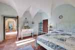 Exclusive masía seigneuriale du XVIe siècle avec licence touristique, maison annexe et deux piscines au cœur de l’Empordà, Costa Brava - picture 29 title=